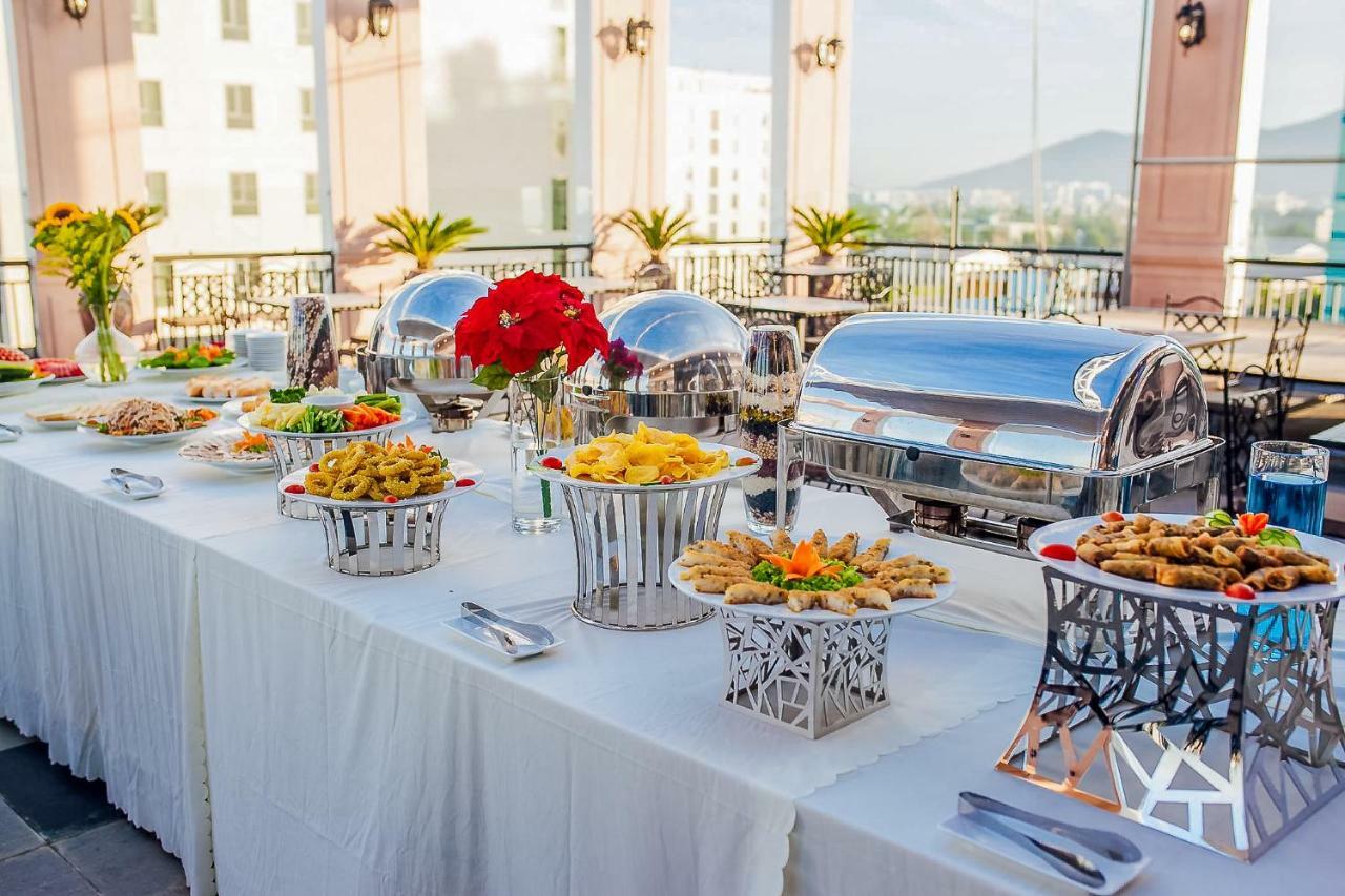 Ngoc Lan Hotel Da Nang Exteriör bild